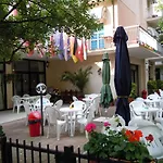 Hotel La Pergola *