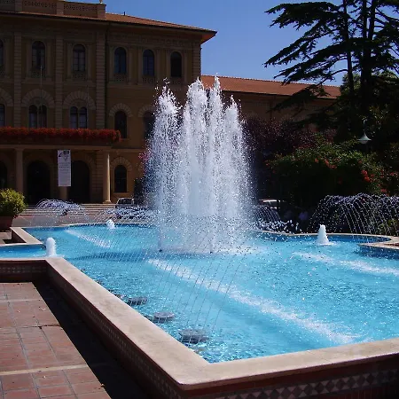 La Pergola Hotel *